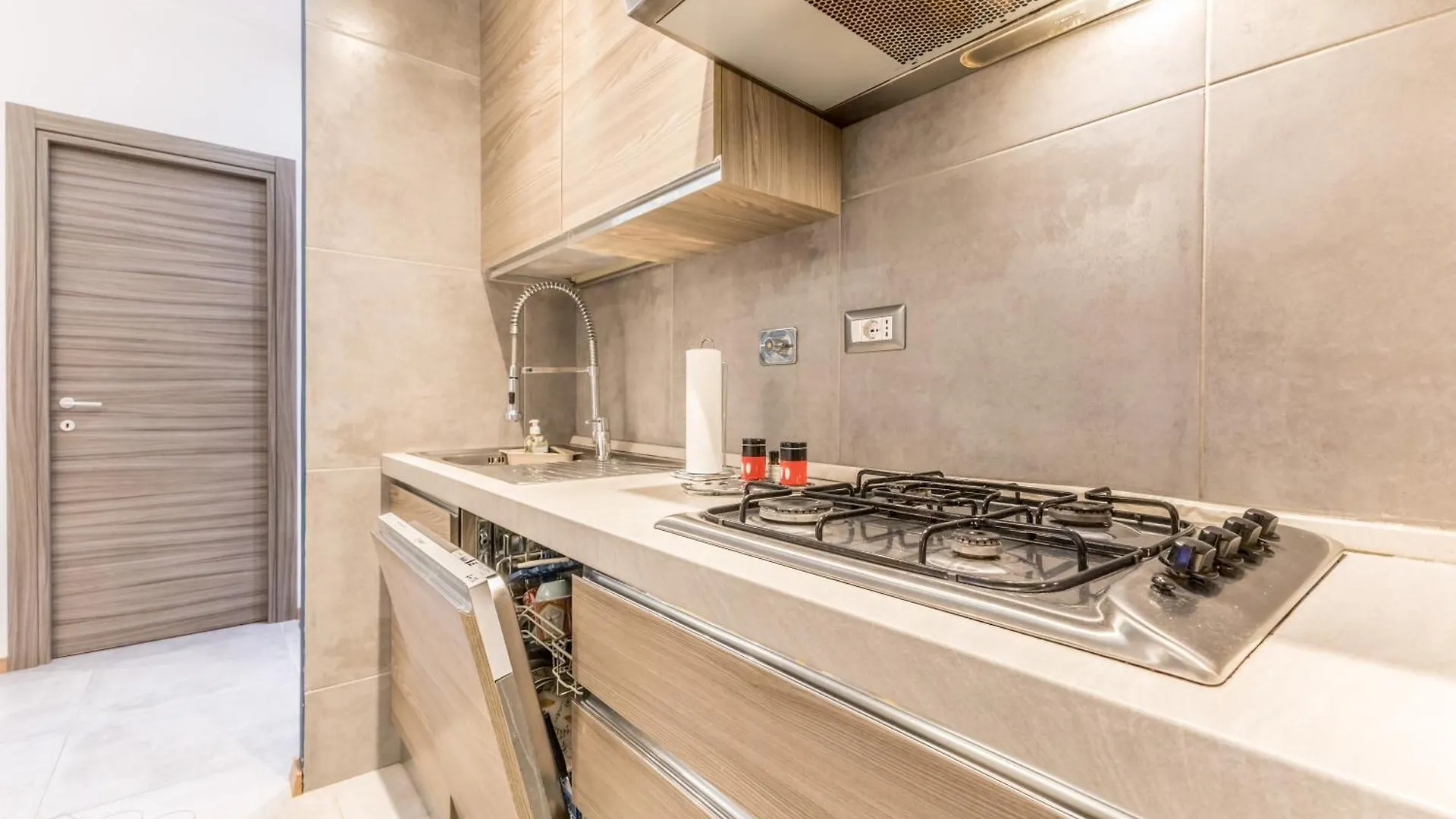 Loves Home Rome Apartment